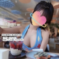 👉 成熟したセクシーさ × 丸みを帯びたバスト