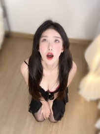 🌸ハイヒールで魅せる脚線美、圧倒的な姉御感。