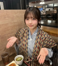 🌸 元気でキュート、声が甘くて可愛い。バストもヒップもたっぷり